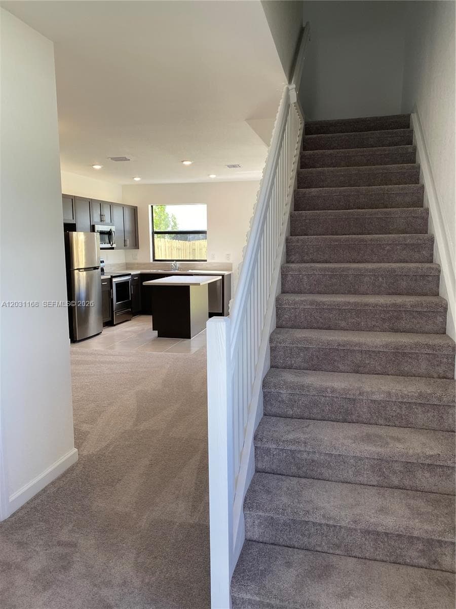 21466 NE 3 Place, Miami, FL 33179 photo 2