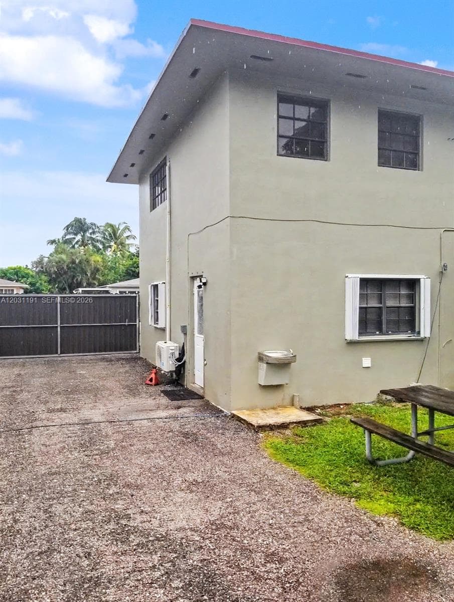 14411 NW 15th Dr, Miami, FL 33167 photo 2