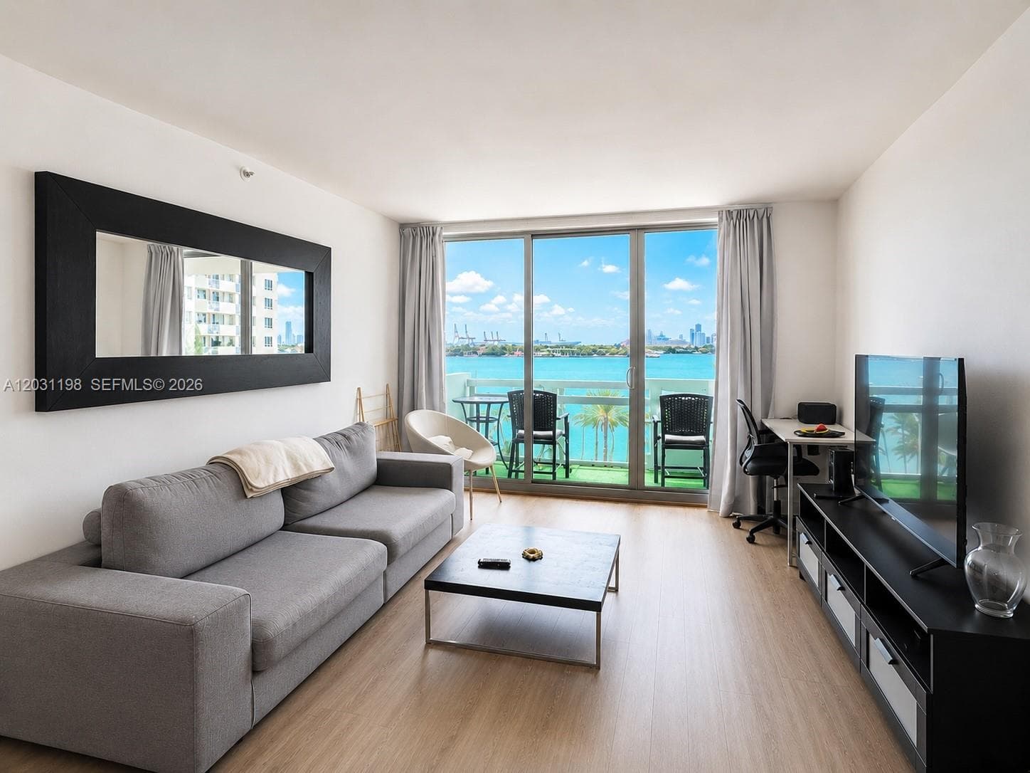 1500 Bay Rd # 718S, Miami Beach, FL 33139 photo 2