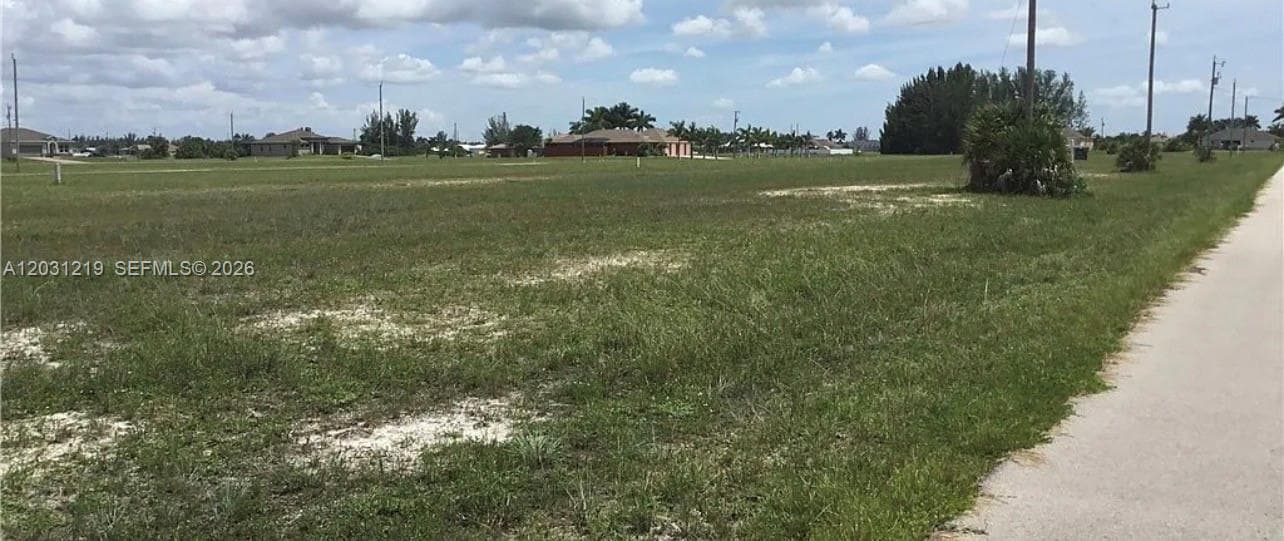 3513 NW 46th ln, Cape Coral, FL 33993 photo 2