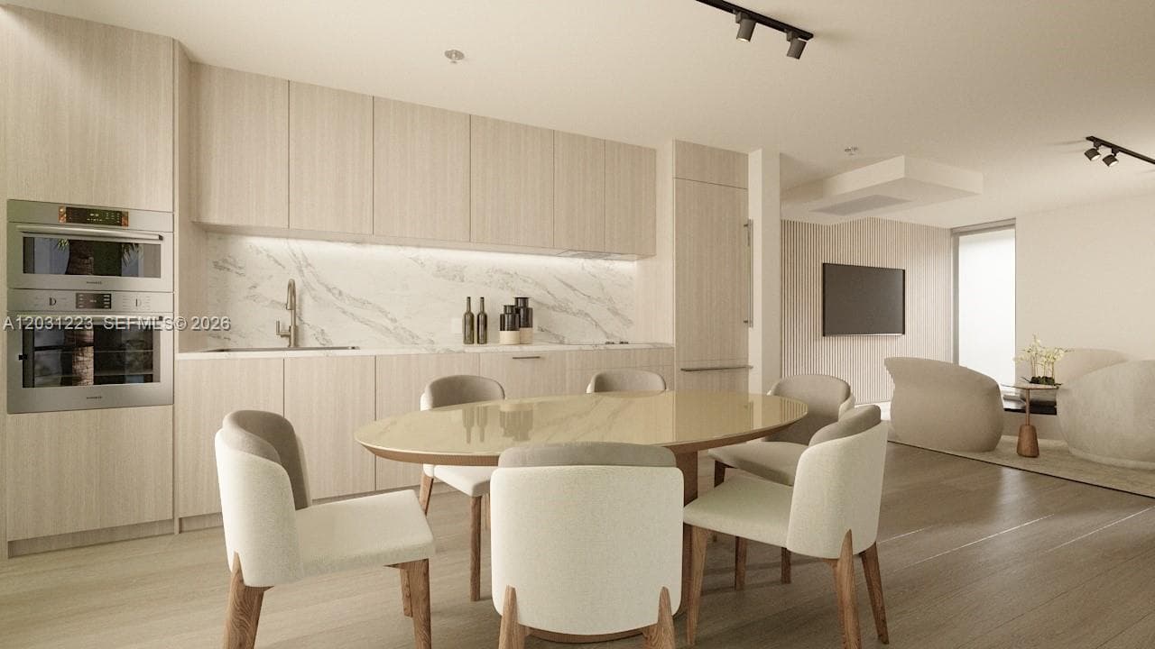 250 Collins Ave # 303, Miami Beach, FL 33139 photo 2
