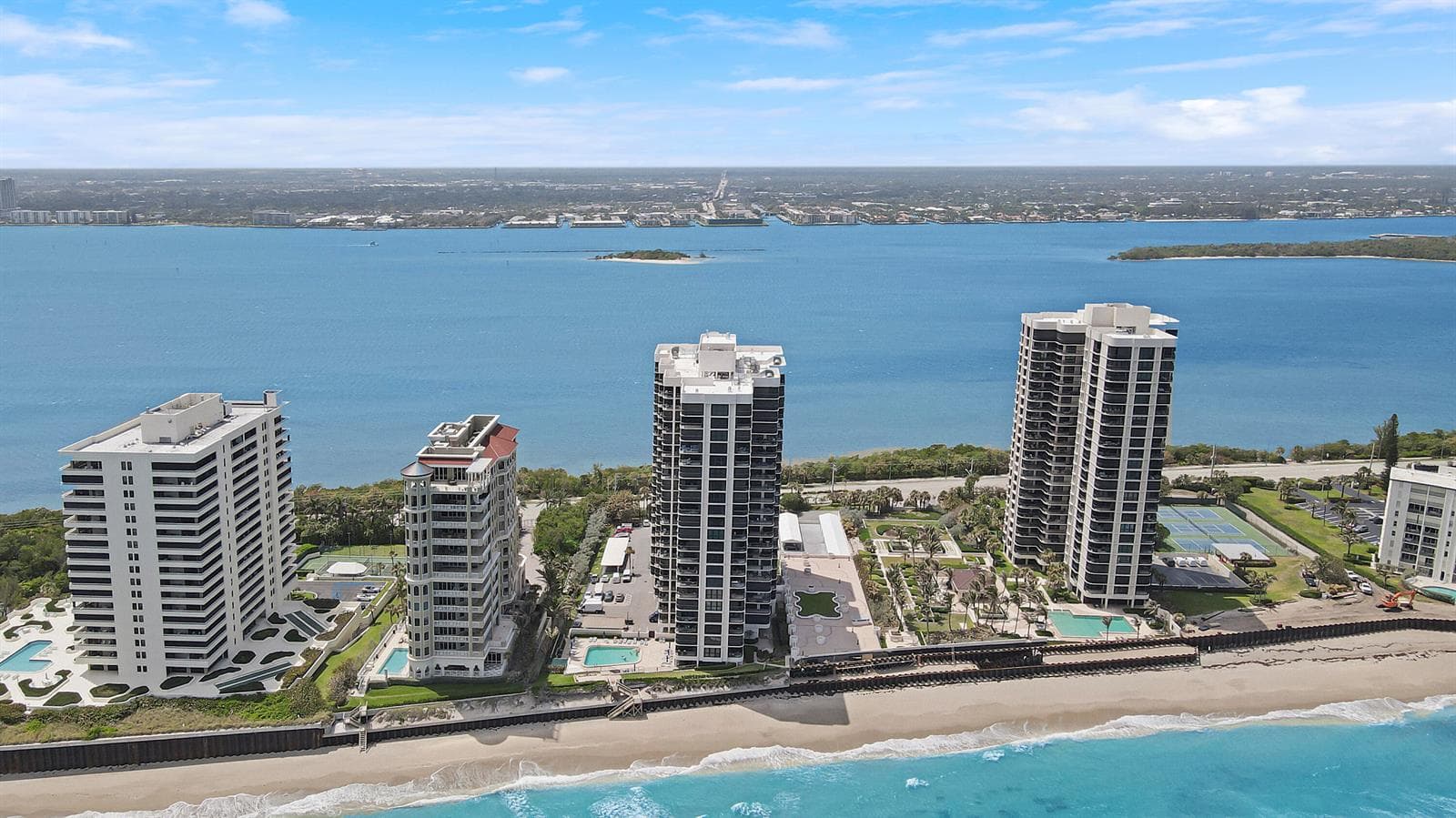 5380 N Ocean Drive # 22j, Singer Island, FL 33404 photo 2