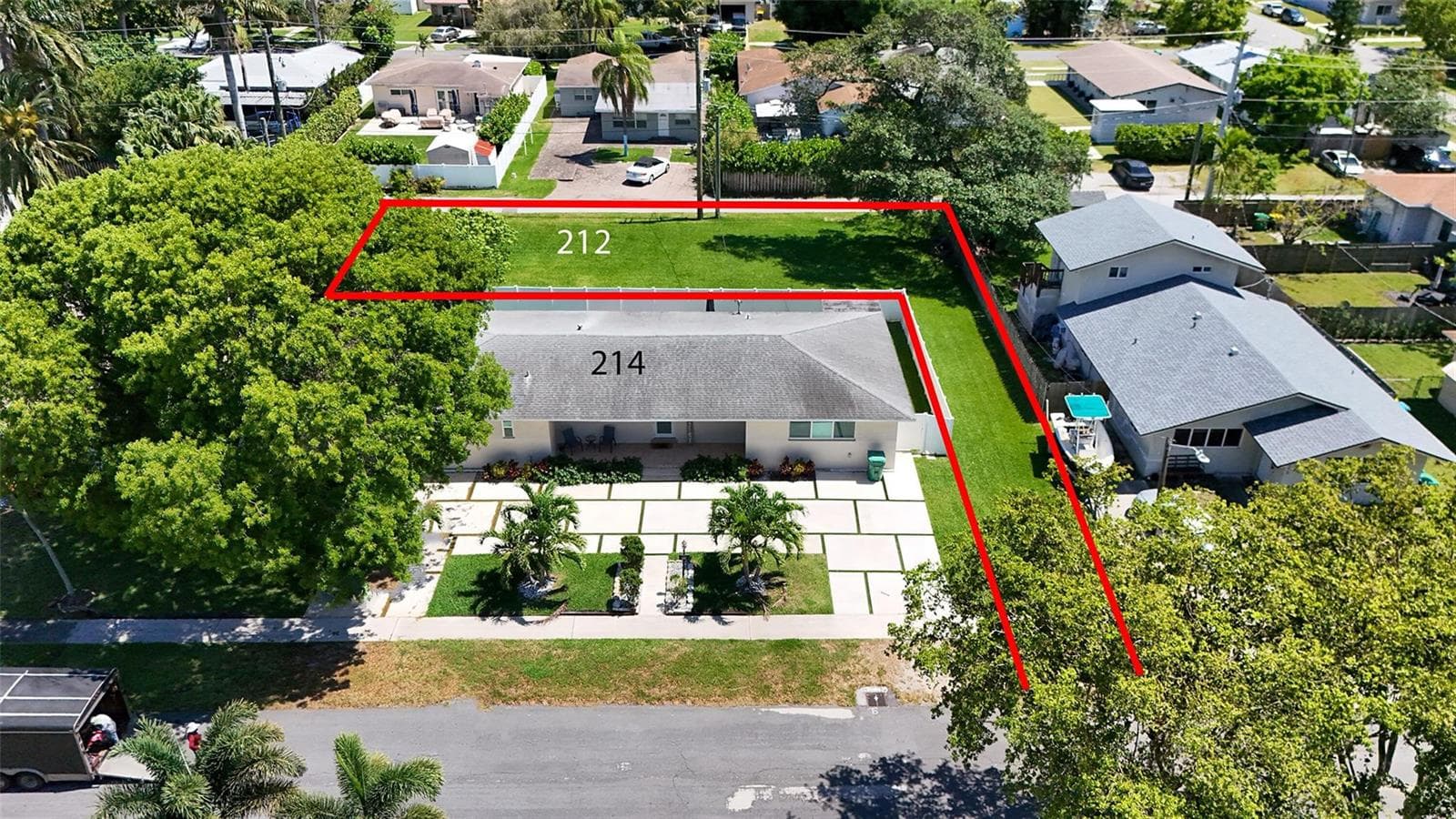 212 SE 5th Street, Dania Beach, FL 33004 photo 2