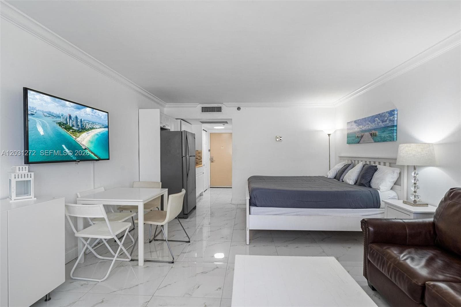 19201 Collins Ave # 104, Sunny Isles Beach, FL 33160 photo 3