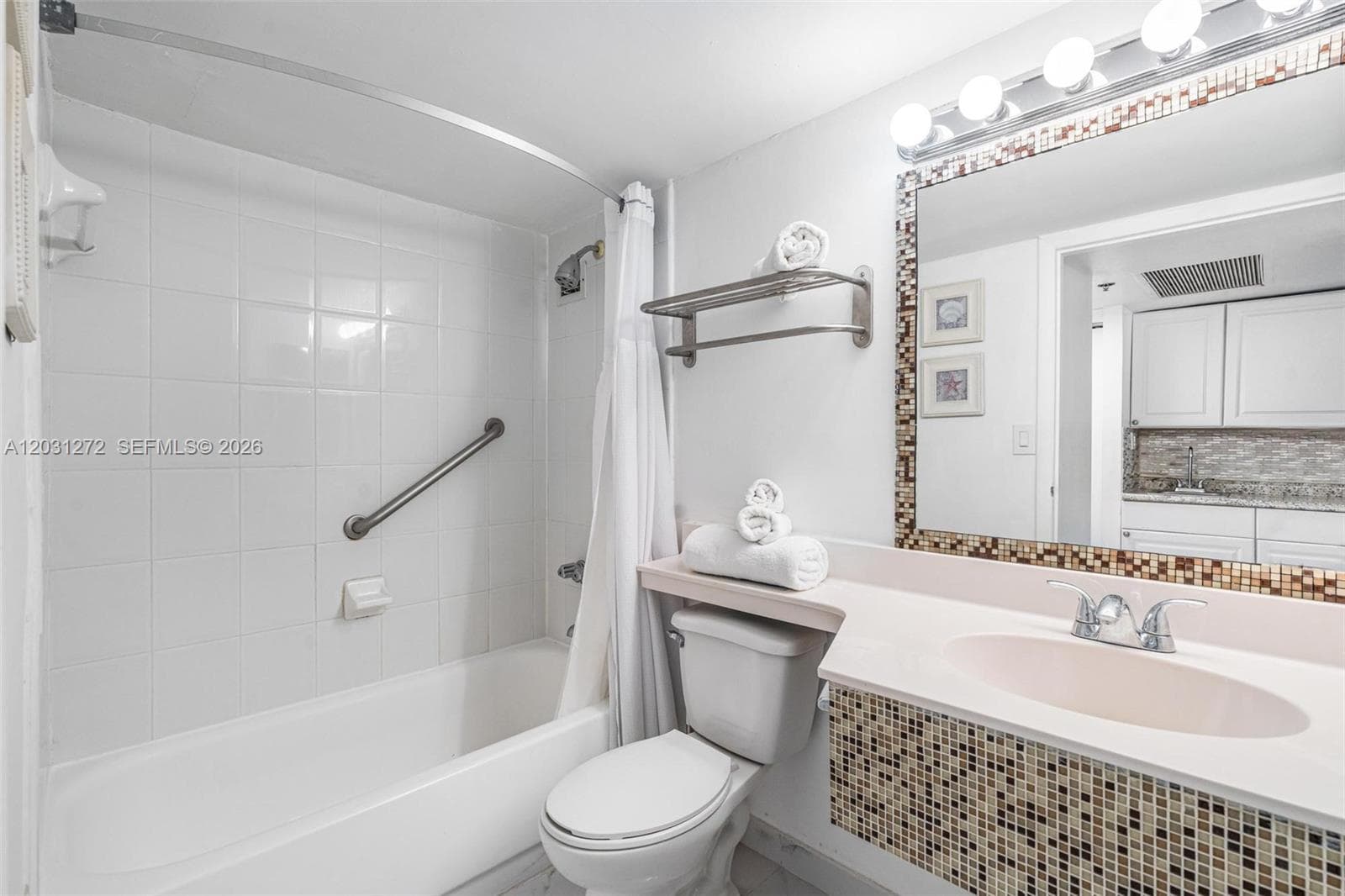 19201 Collins Ave # 104, Sunny Isles Beach, FL 33160 photo 5