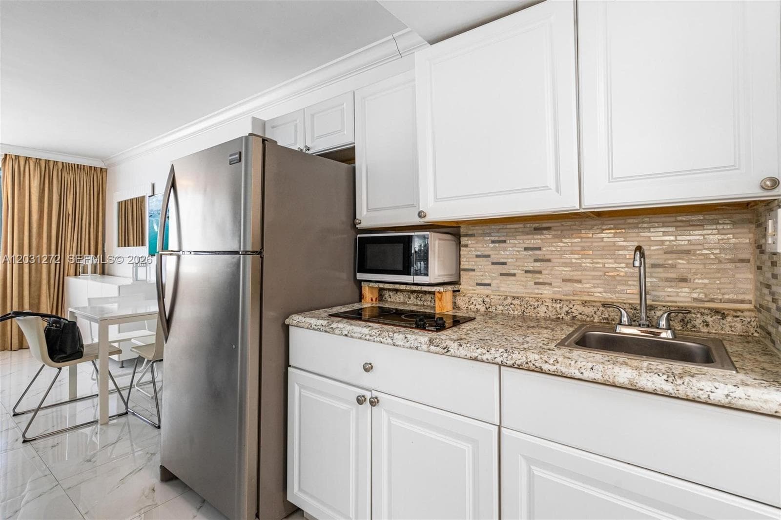 19201 Collins Ave # 104, Sunny Isles Beach, FL 33160 photo 4
