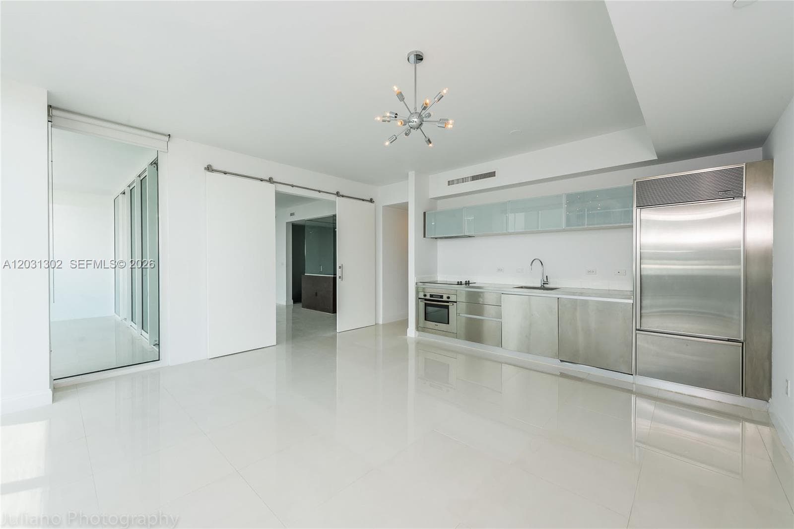 1040 Biscayne Blvd # 1205, Miami, FL 33132 photo 3