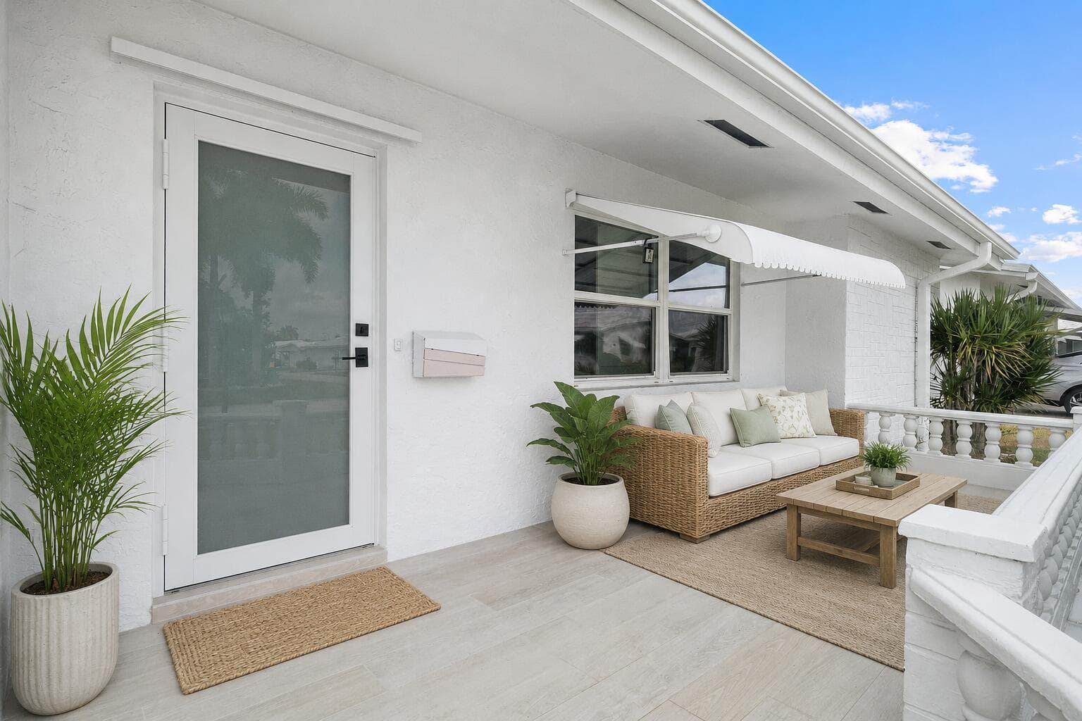 1304 SW 23rd Street, Boynton Beach, FL 33426 photo 2