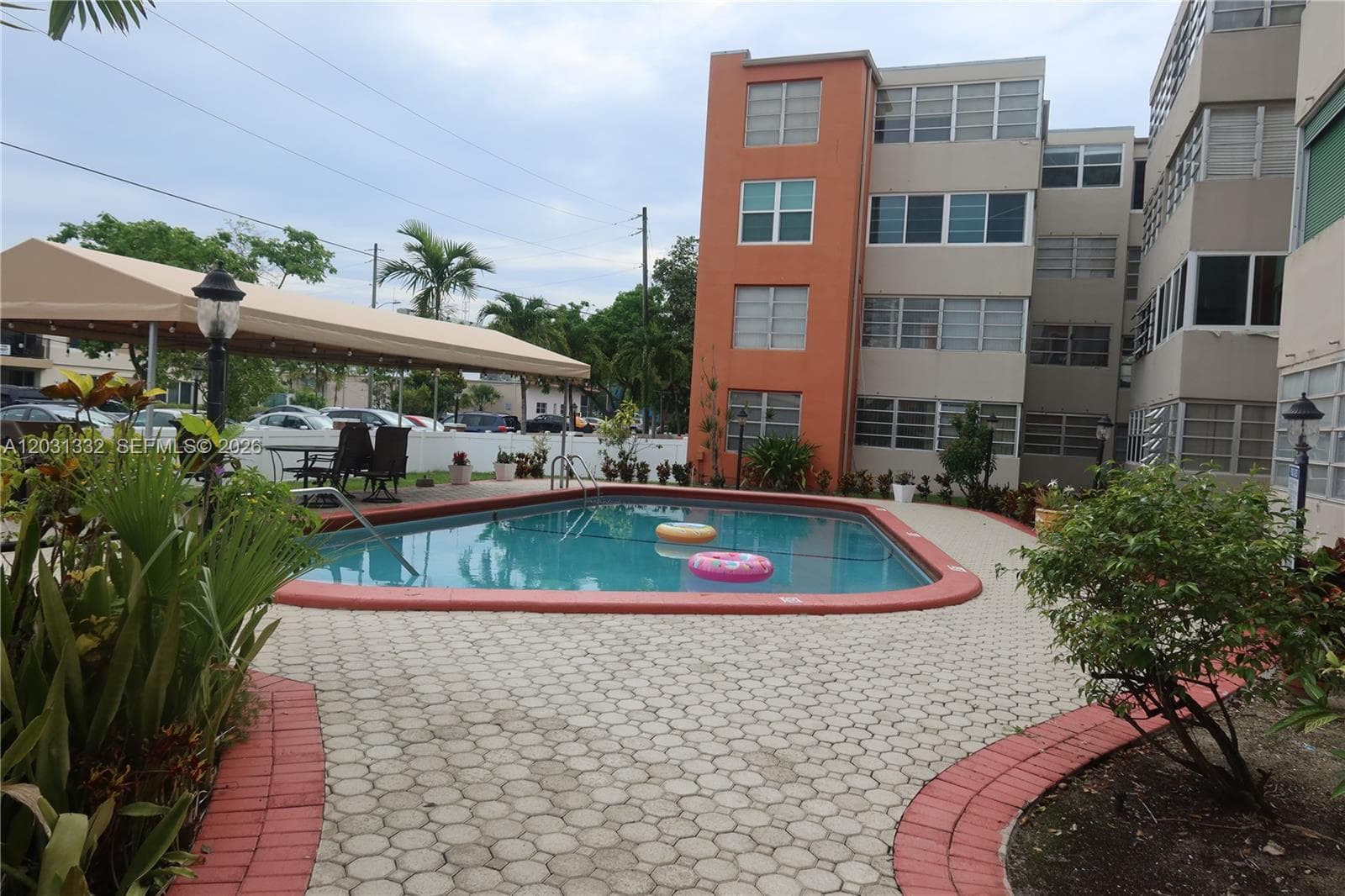 1850 NE 169th St # 312, North Miami Beach, FL 33162 photo 5