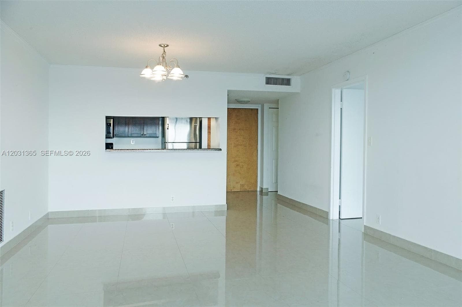 7601 E Treasure Dr # 919, North Bay Village, FL 33141 photo 5