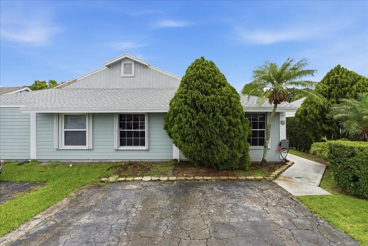 970 SW 111th Way, Davie, FL 33324 photo 2
