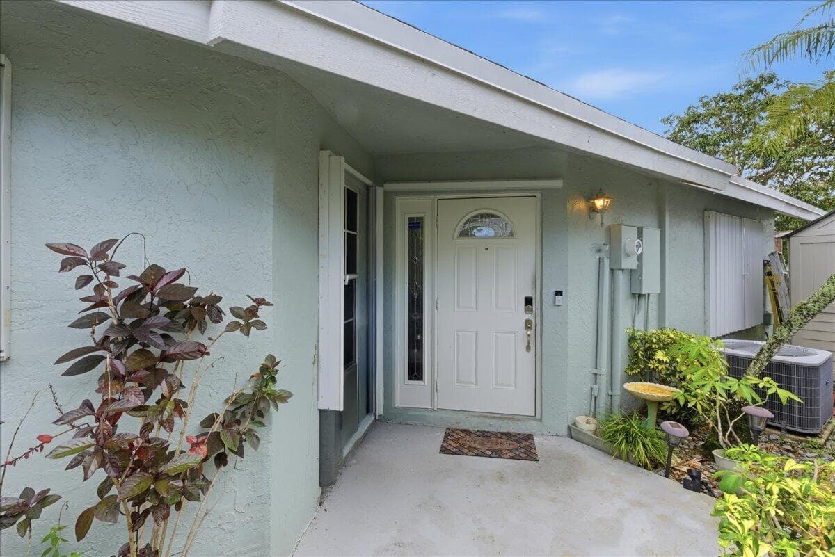 970 SW 111th Way, Davie, FL 33324 photo 3