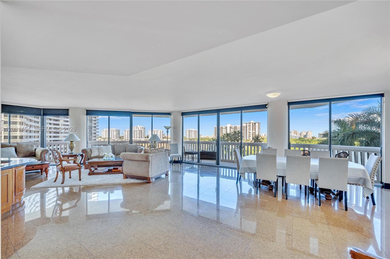 2000 Island Blvd # 806, Aventura, FL 33160 photo 2