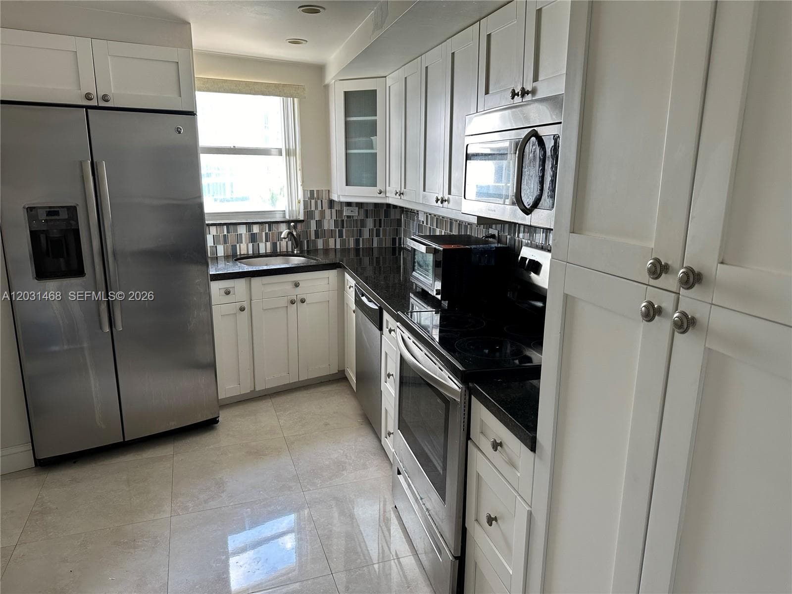 6039 Collins Ave # 728, Miami Beach, FL 33140 photo 2