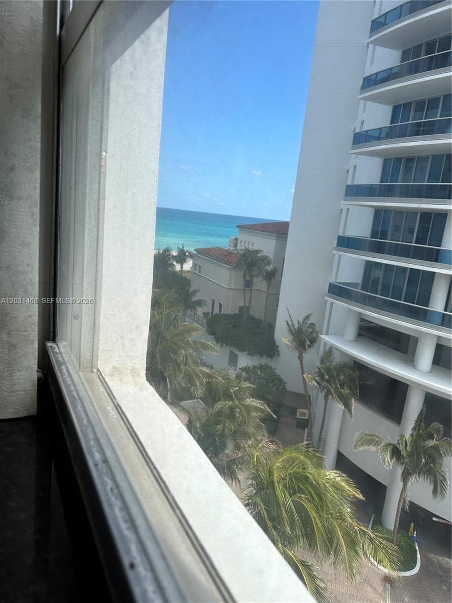 6039 Collins Ave # 728, Miami Beach, FL 33140 photo 3