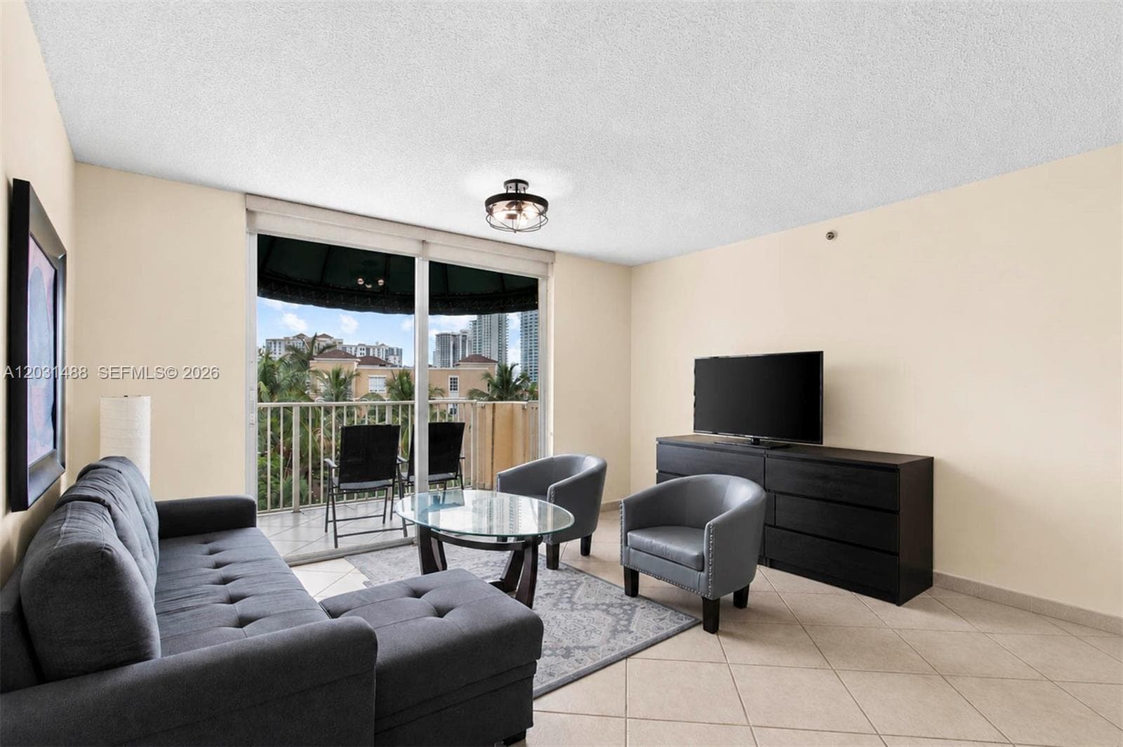 19701 E Country Club Dr # 5604, Aventura, FL 33180 photo 2