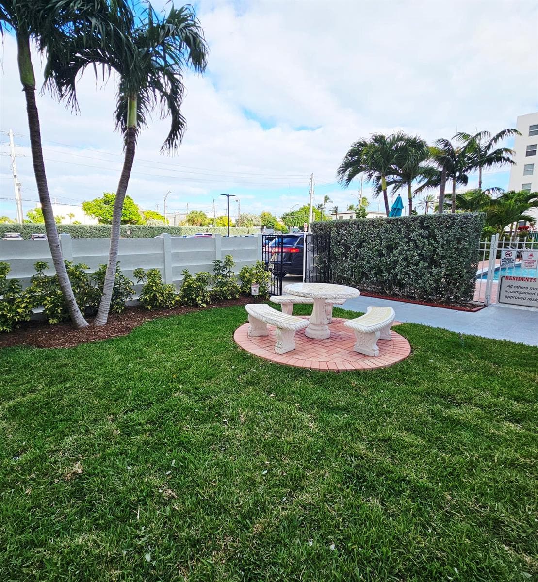200 S Birch Road # 208, Fort Lauderdale, FL 33316 photo 4
