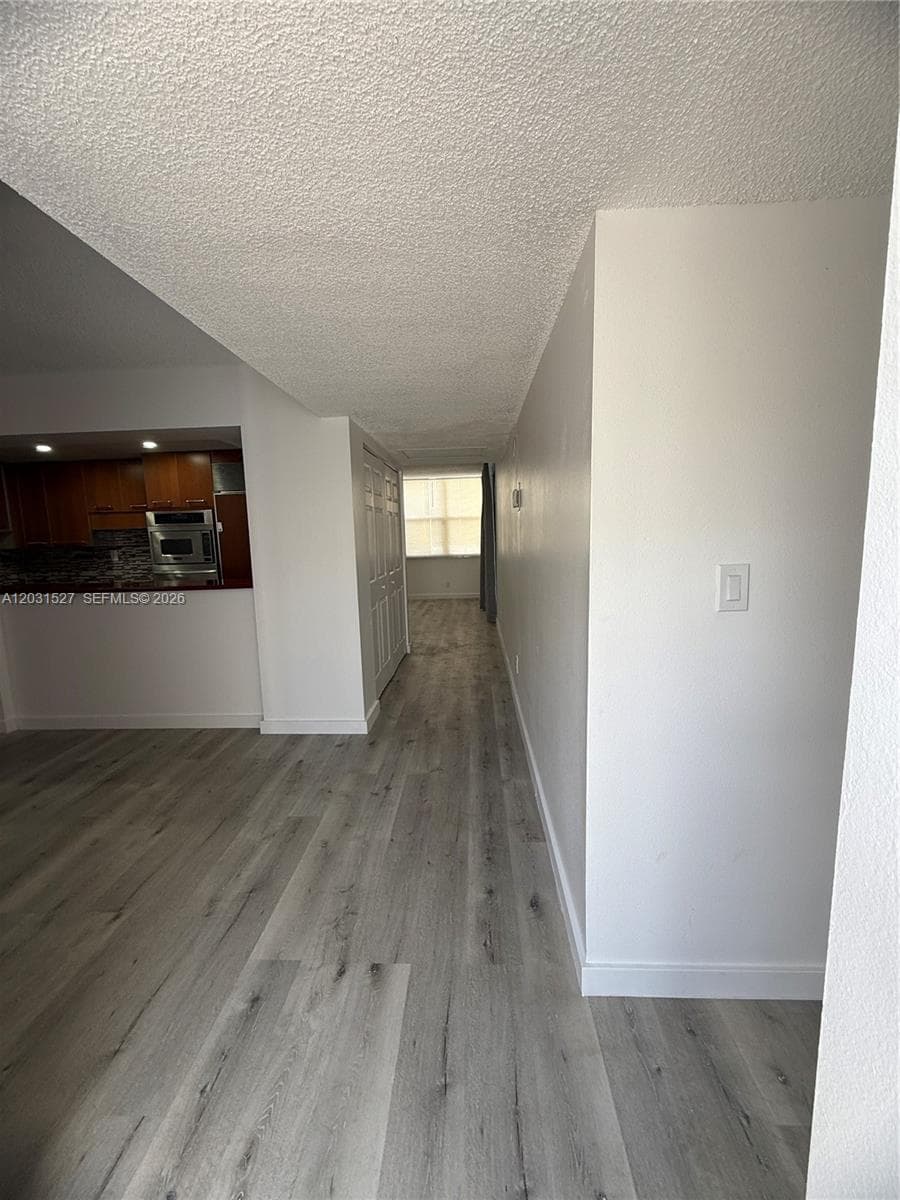 20200 W Country Club Dr # PH14, Aventura, FL 33180 photo 4
