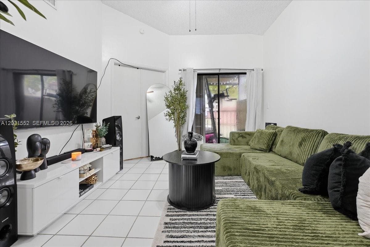9839 SW 138th Ave # FA2R, Miami, FL 33186 photo 2