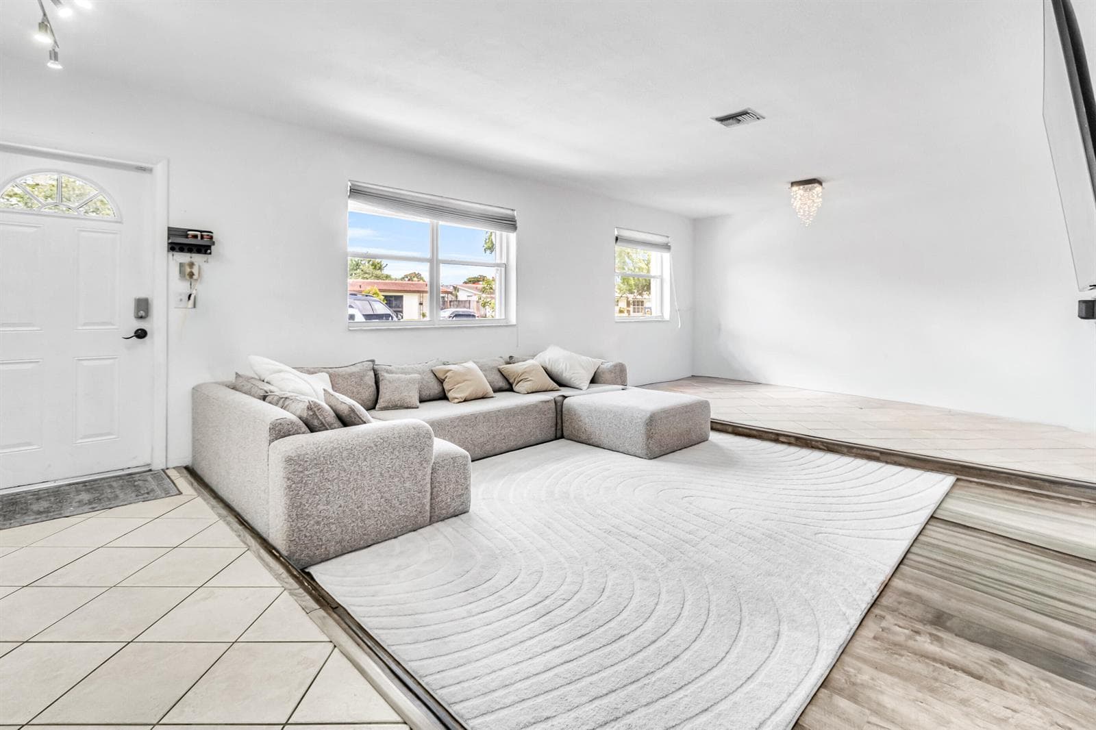 2200 N 47th Avenue, Hollywood, FL 33021 photo 3