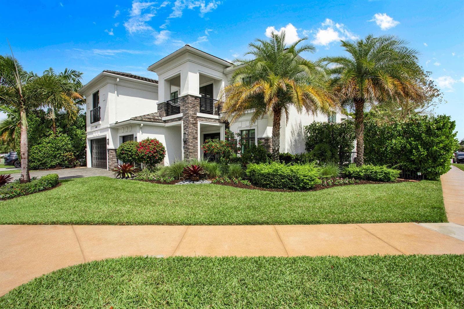 6903 NW 28th Avenue, Boca Raton, FL 33496 photo 2