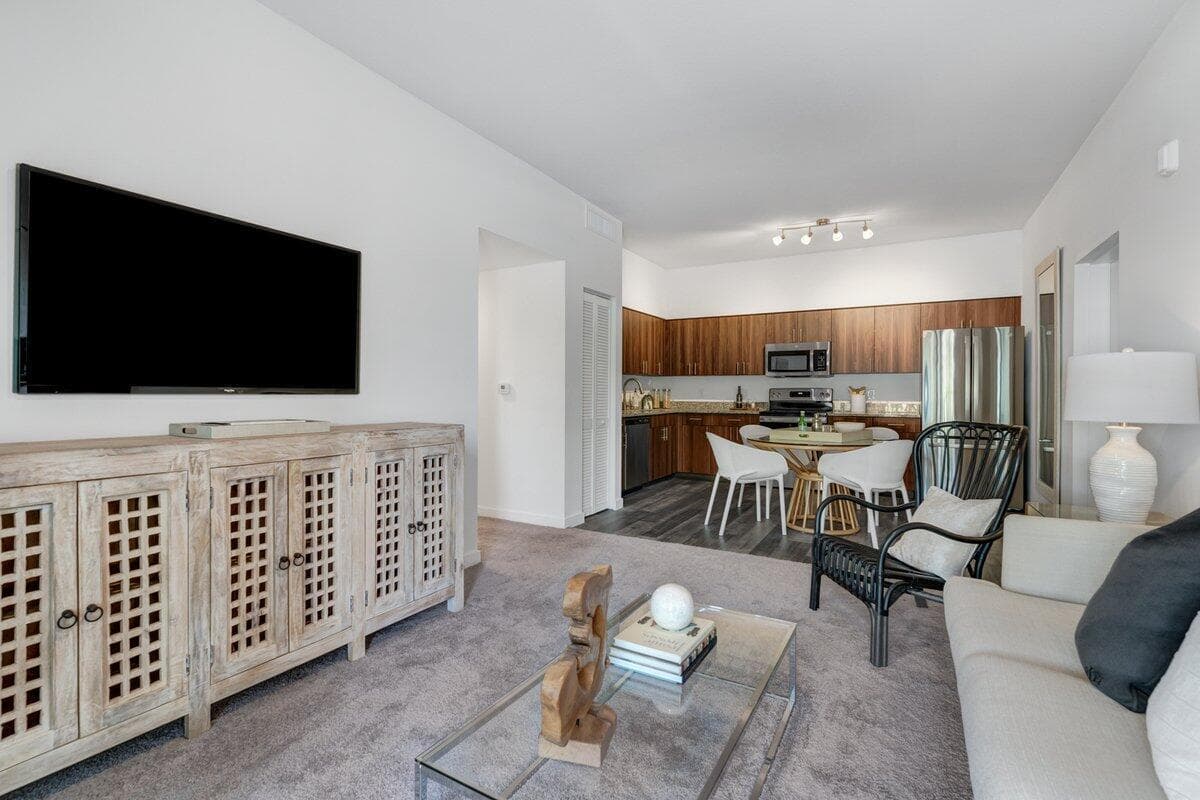 4290 Lakewood Road # Unit 204, FL 33461 photo 3