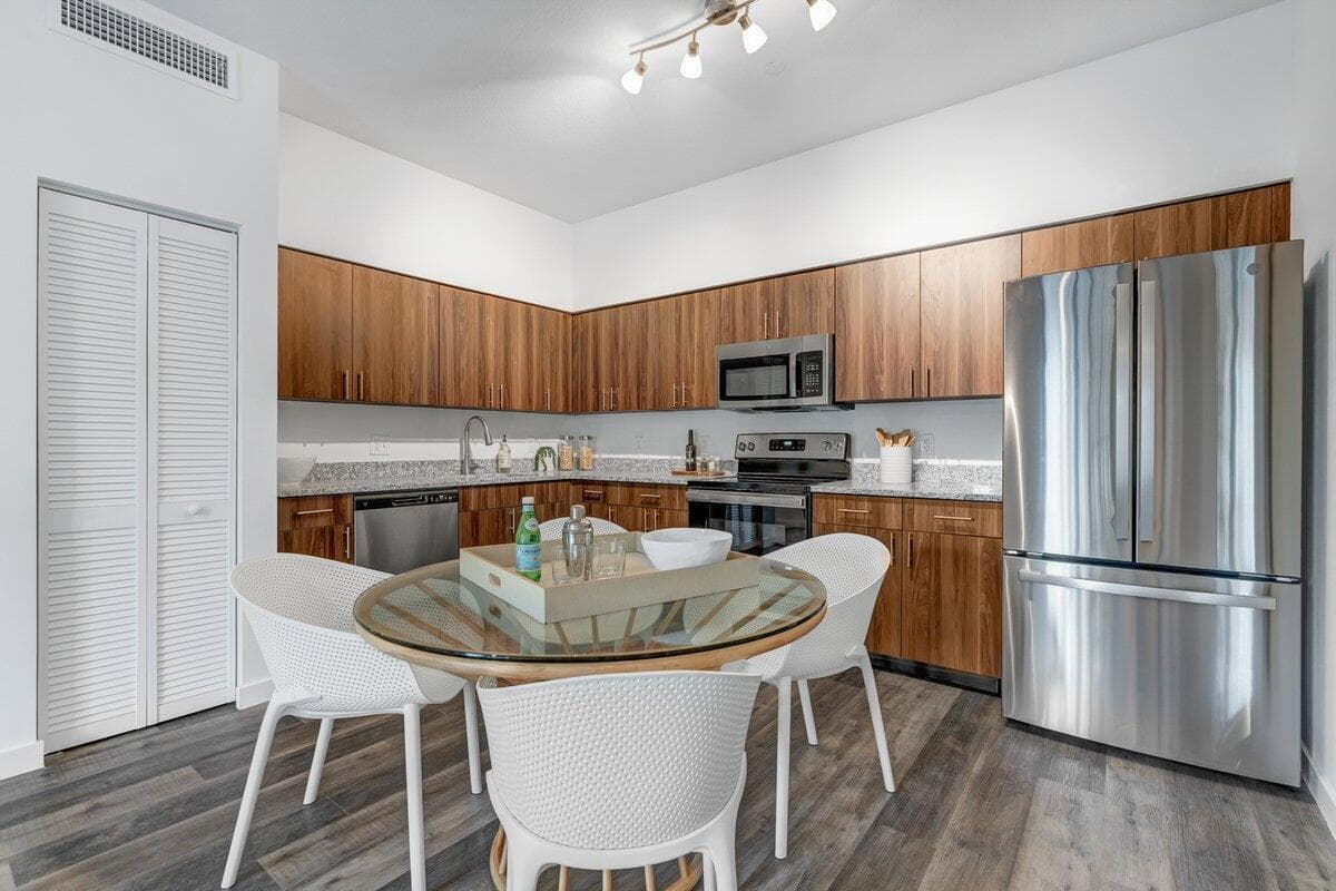 4260 Lakewood Road # Unit 302, FL 33461 photo 2