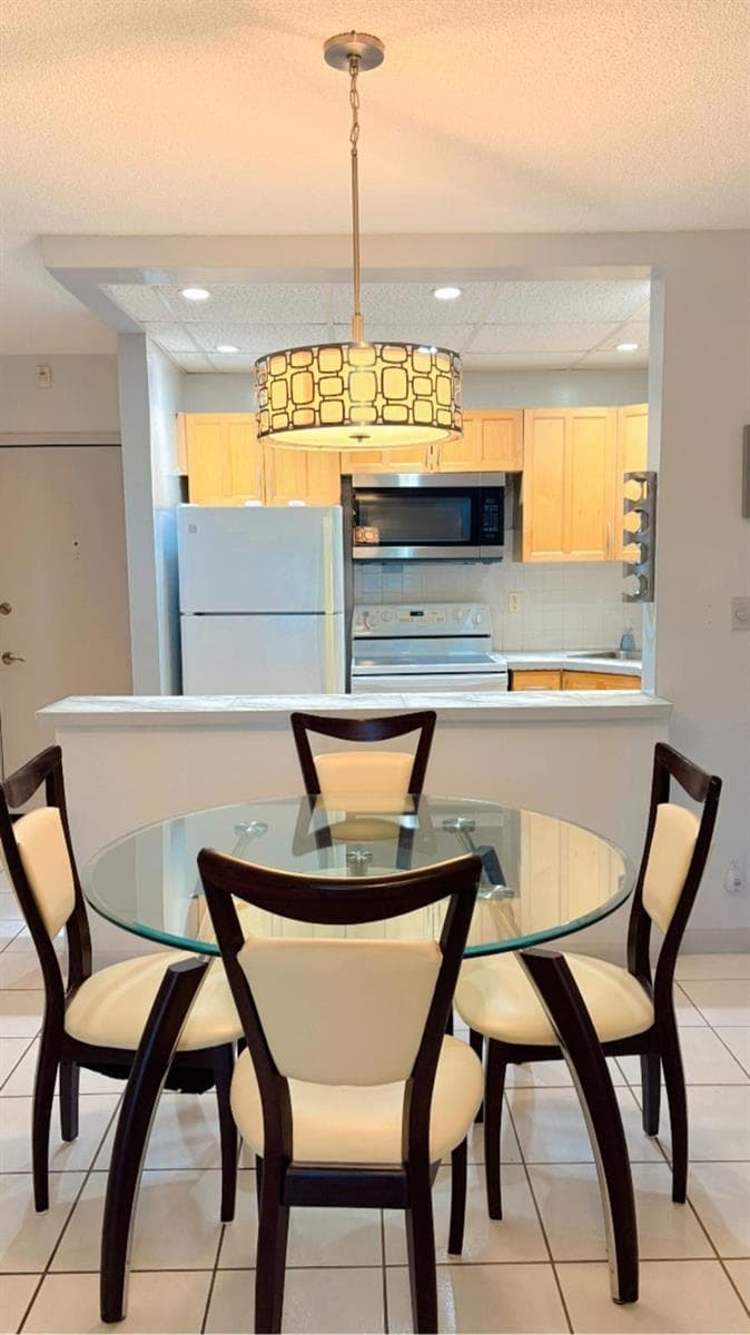 1560 Mckinley Street # 111w, Hollywood, FL 33020 photo 4