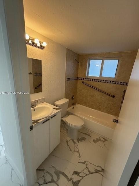 661 W 81st St # 4, Hialeah, FL 33014 photo 2
