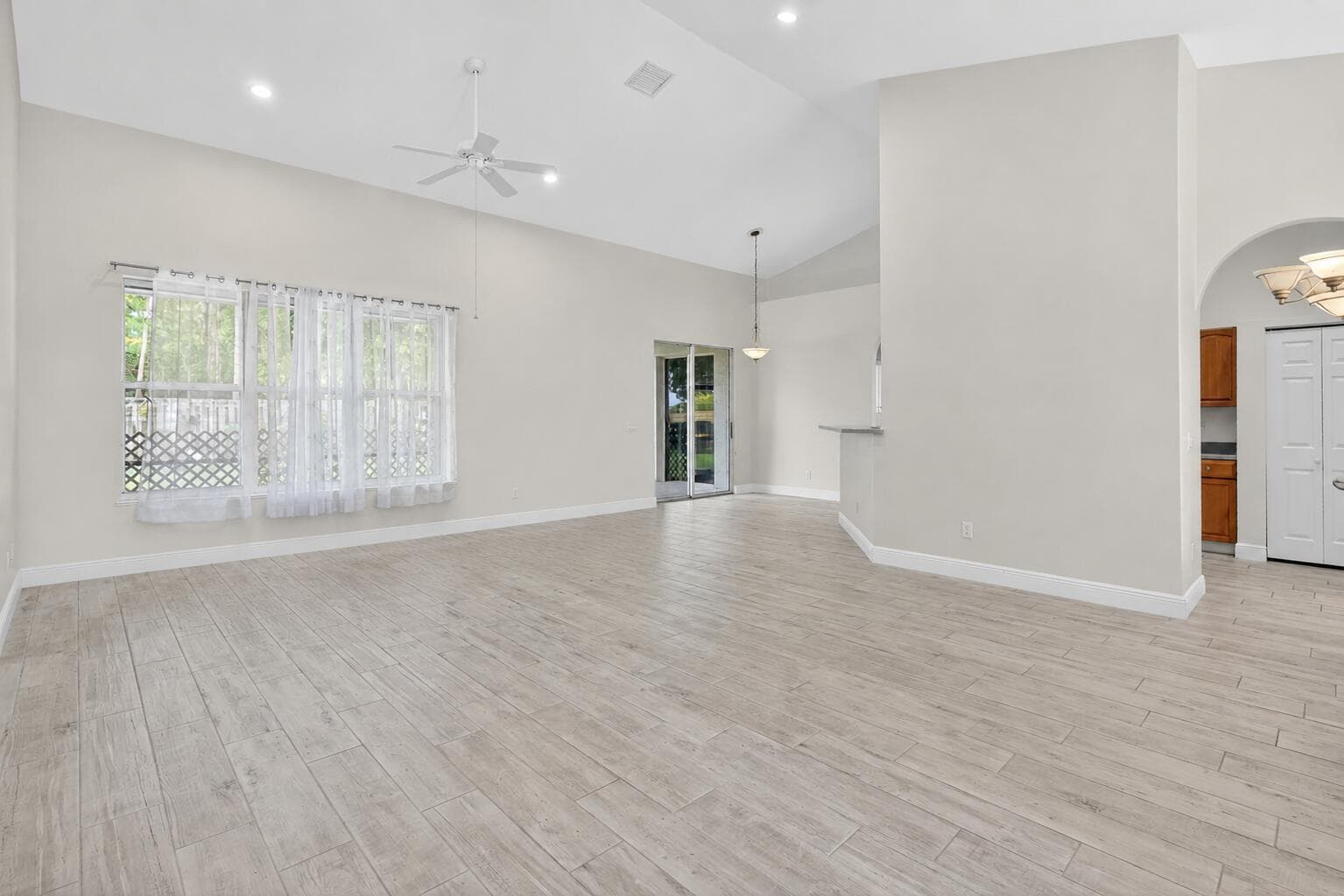 1571 SW Hunnicut Avenue, Port St. Lucie, FL 34953 photo 3