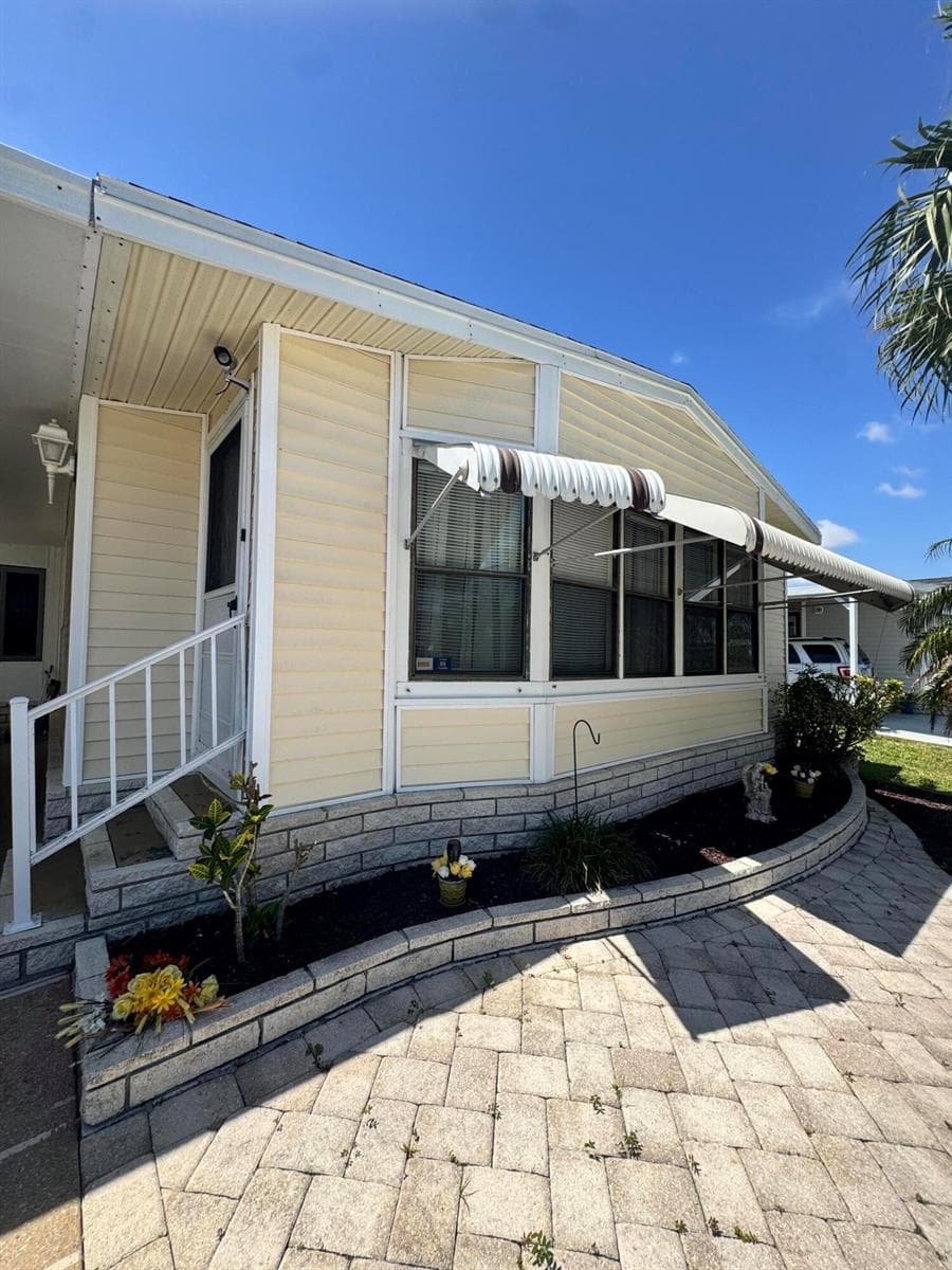 14041 Zorzal Avenue, Fort Pierce, FL 34951 photo 4