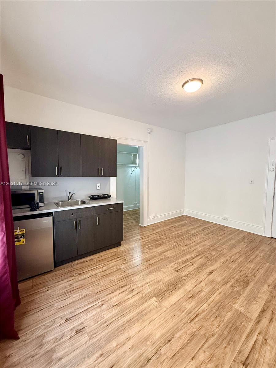 126 Mendoza Ave # 2A, Coral Gables, FL 33134 photo 4