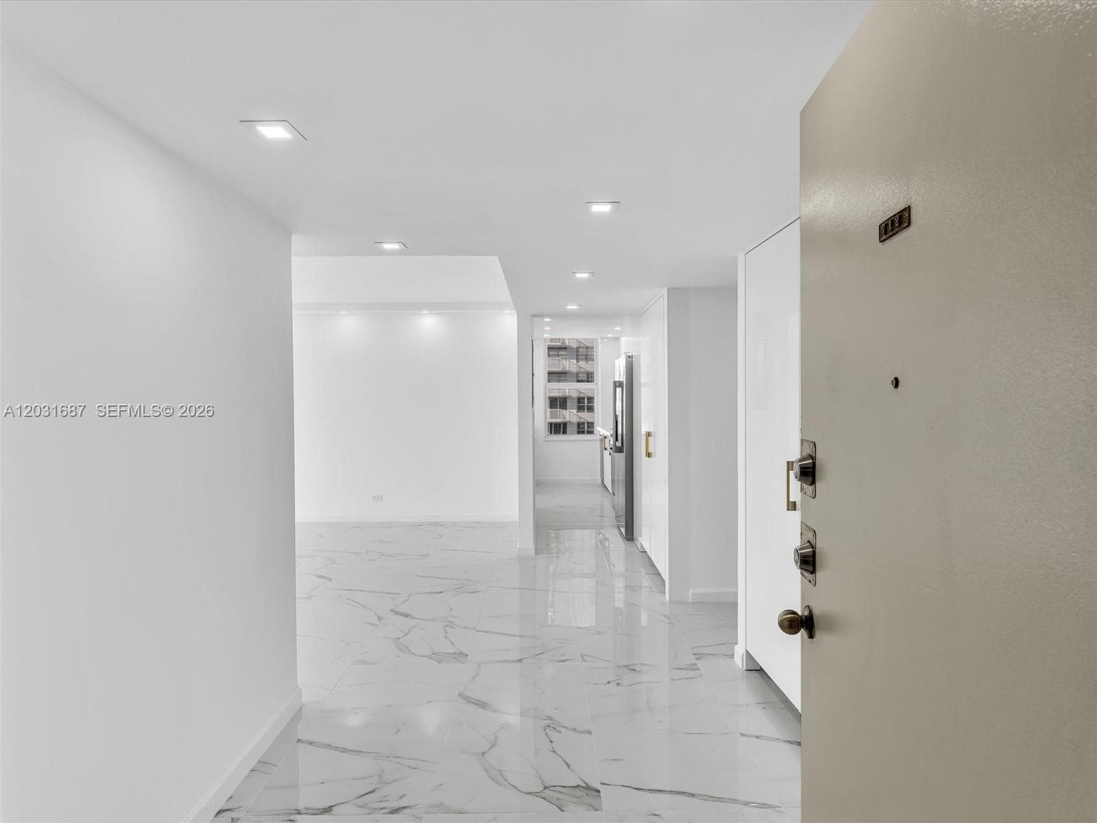 230 174th St # 712, Sunny Isles Beach, FL 33160 photo 4