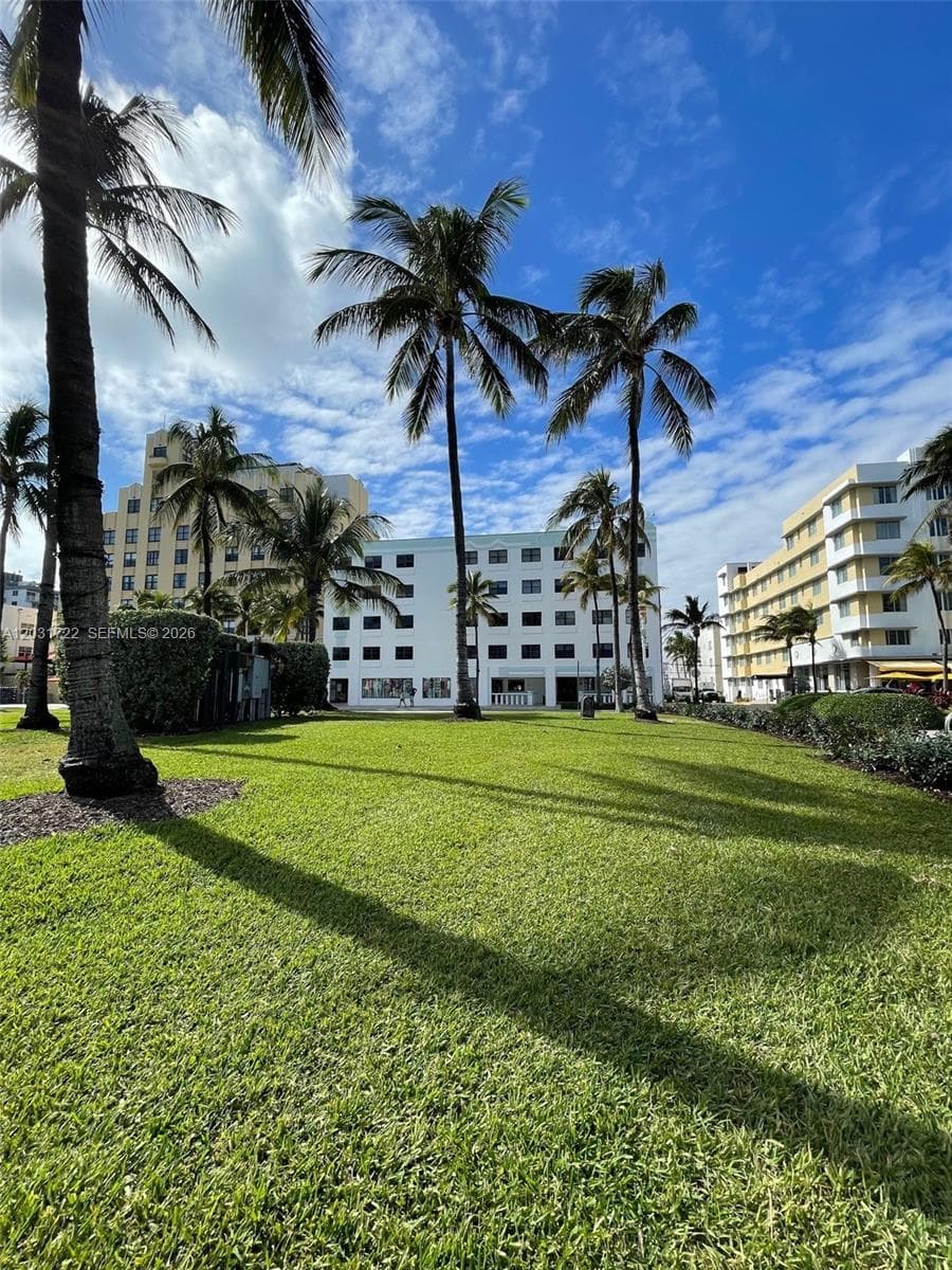1390 OCEAN DRIVE # 201, Miami Beach, FL 33139 photo 2