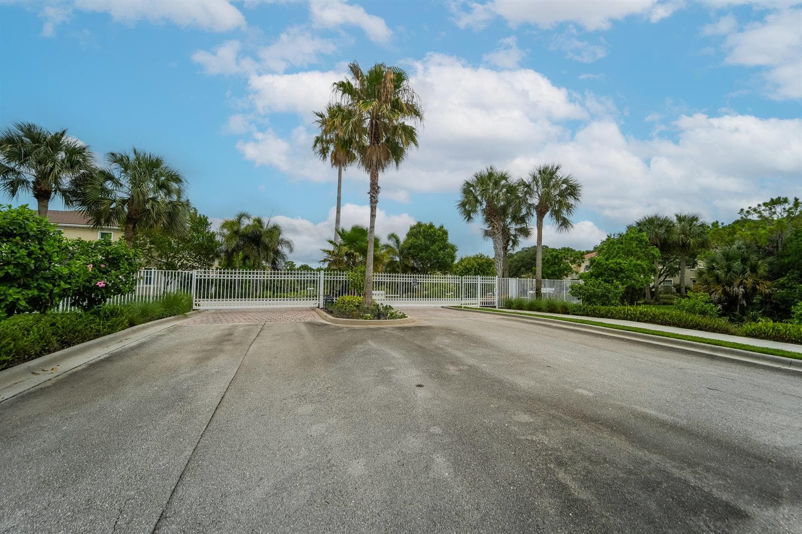 6128 SE Portofino Circle # 104, Hobe Sound, FL 33455 photo 4