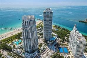 100 S Pointe Dr # 3702, Miami Beach, FL 33139 photo 2