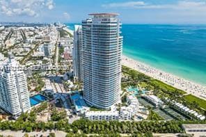 100 S Pointe Dr # 3702, Miami Beach, FL 33139 photo 4