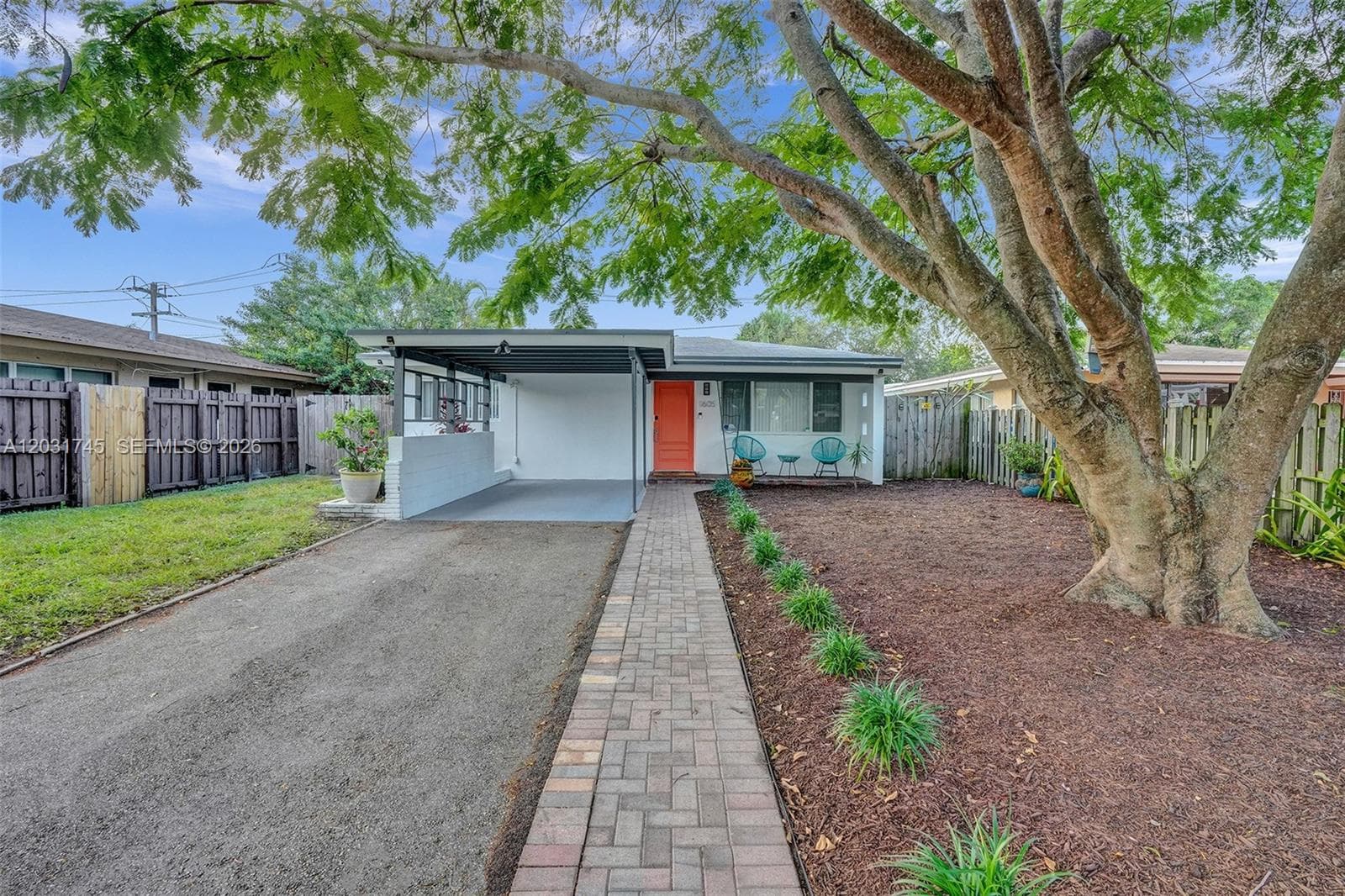 1605 NW 7th Ter, Fort Lauderdale, FL 33311 photo 3