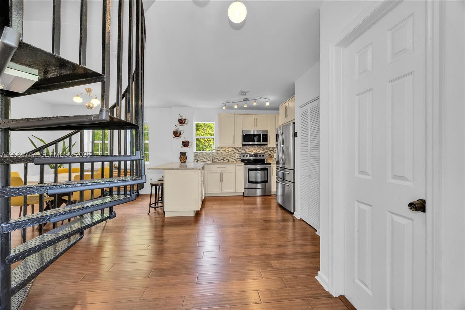 2850 Coconut Ave # 15, Miami, FL 33133 photo 4