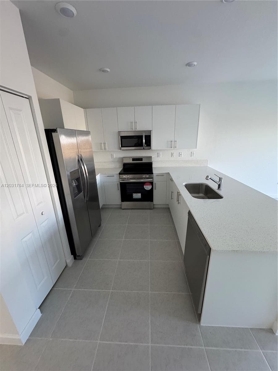 2655 SE 28 # 2655, Homestead, FL 33035 photo 5