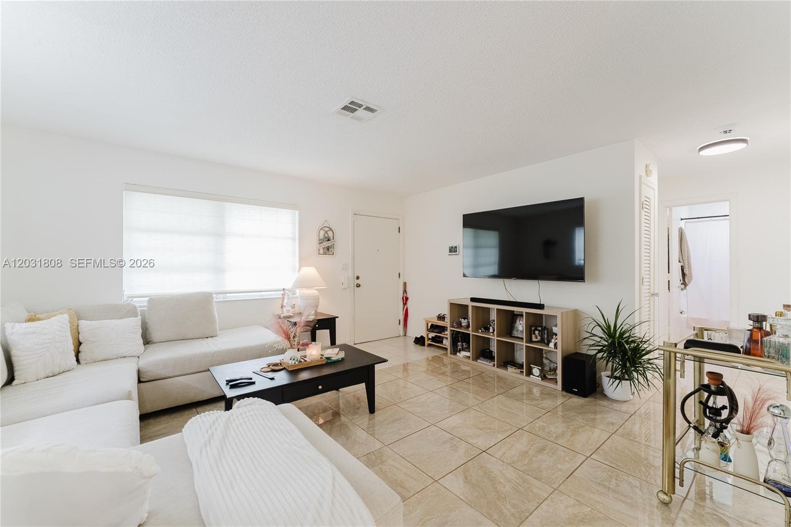 2604 NW 48th St, Tamarac, FL 33309 photo 2