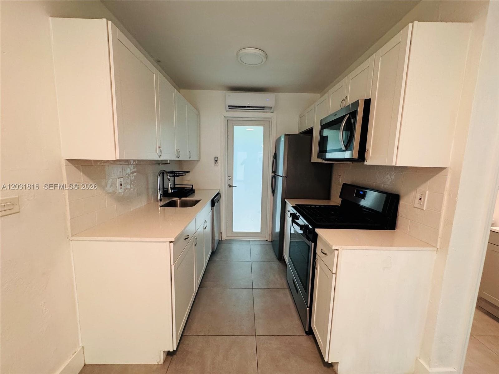 75 Washington Ave # 10, Miami Beach, FL 33139 photo 5