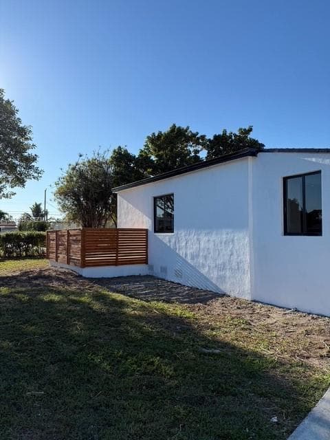 1800 SW 75th Ave Rd, Miami, FL 33155 photo 2
