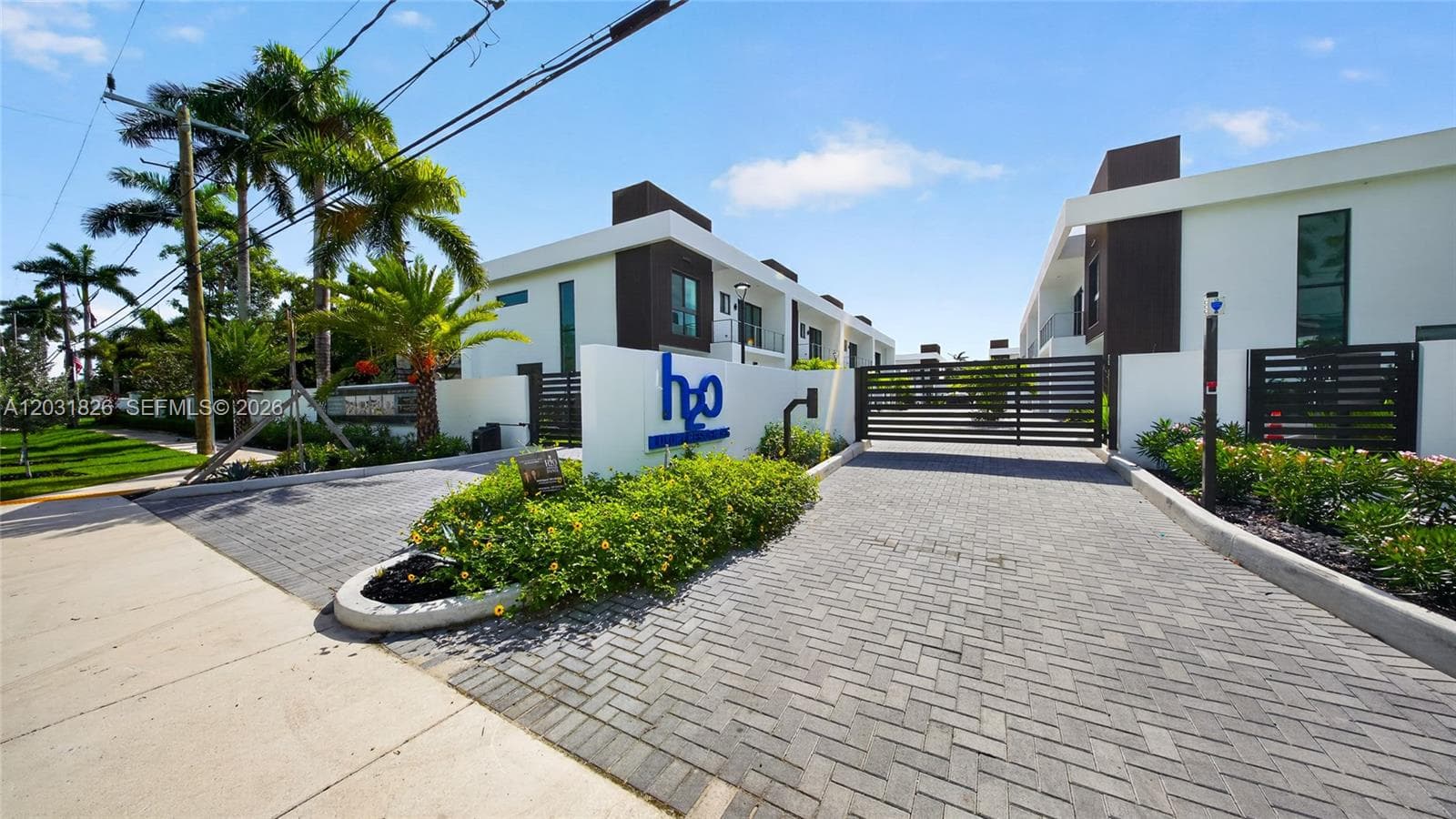 4656 SW 32nd Ave # B1, Dania Beach, FL 33312 photo 2