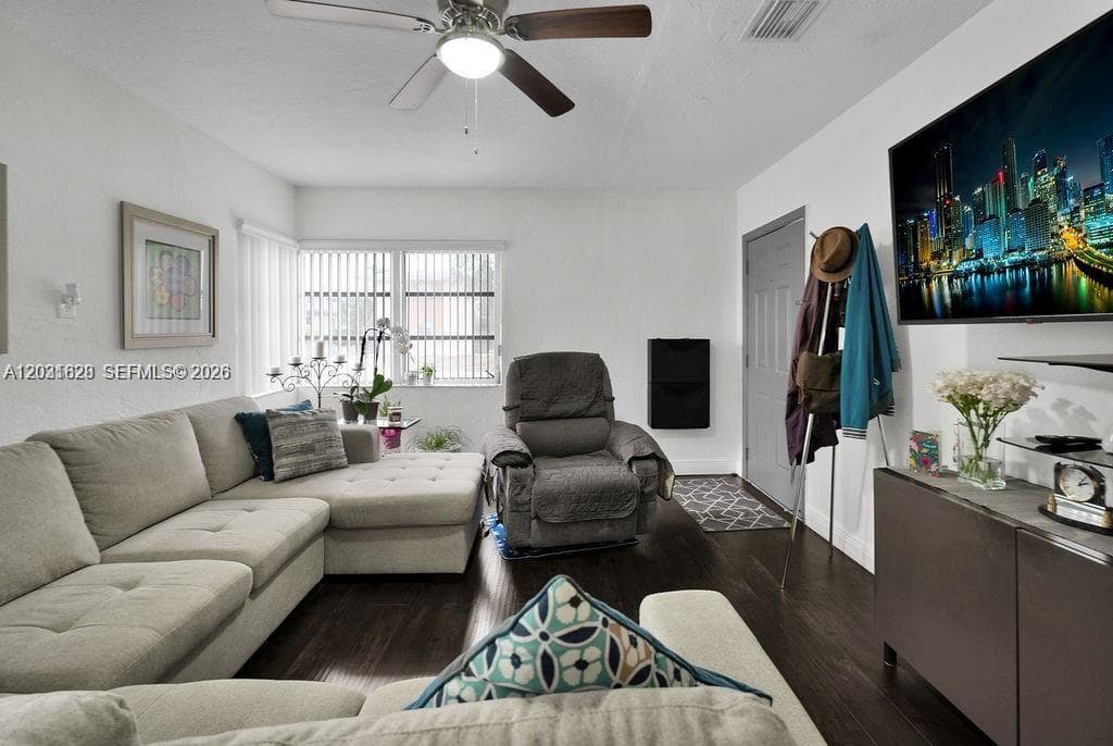600 NW 34th Ave, Miami, FL 33125 photo 5
