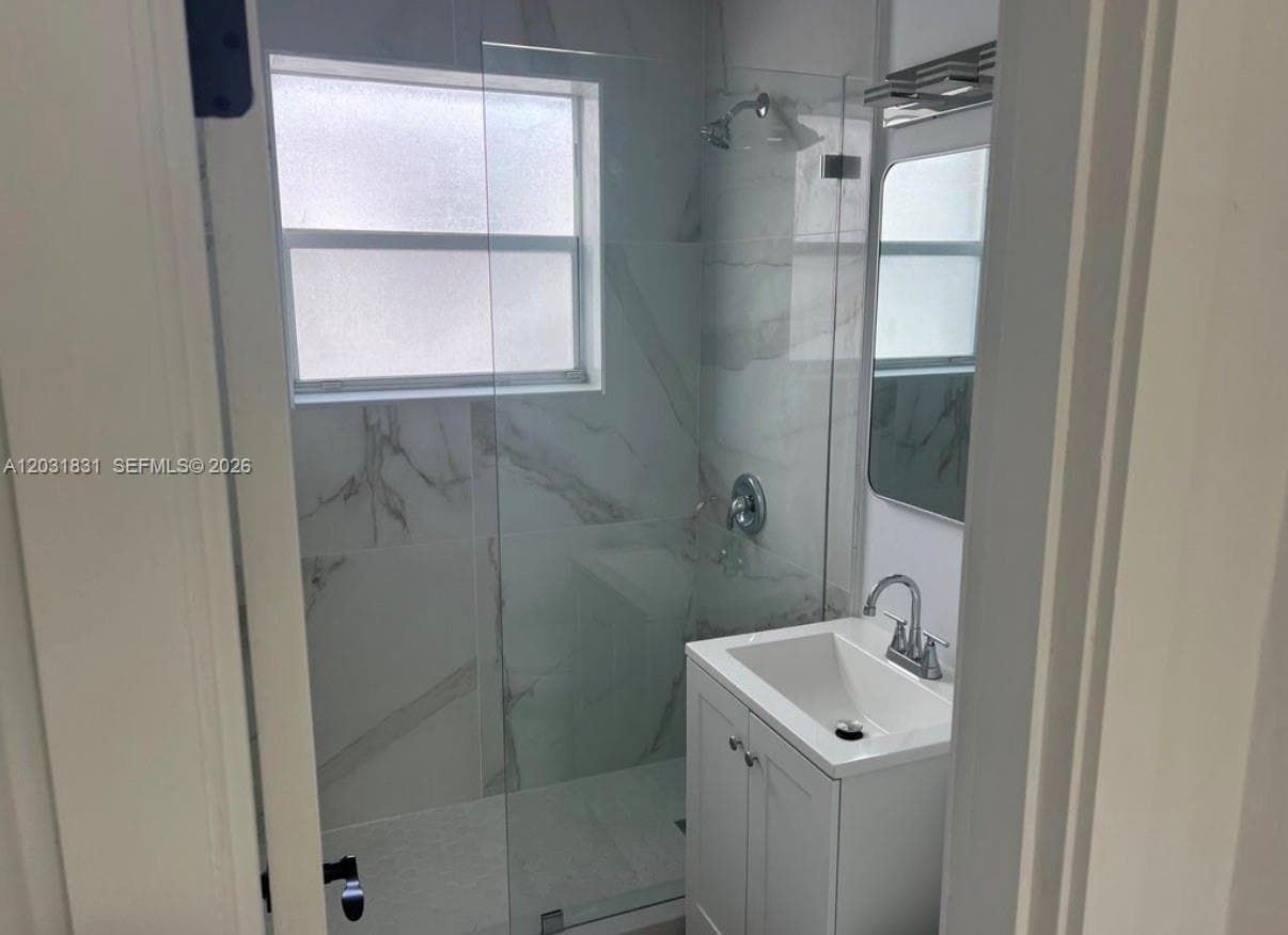 7730 Byron Ave # 4, Miami Beach, FL 33141 photo 4