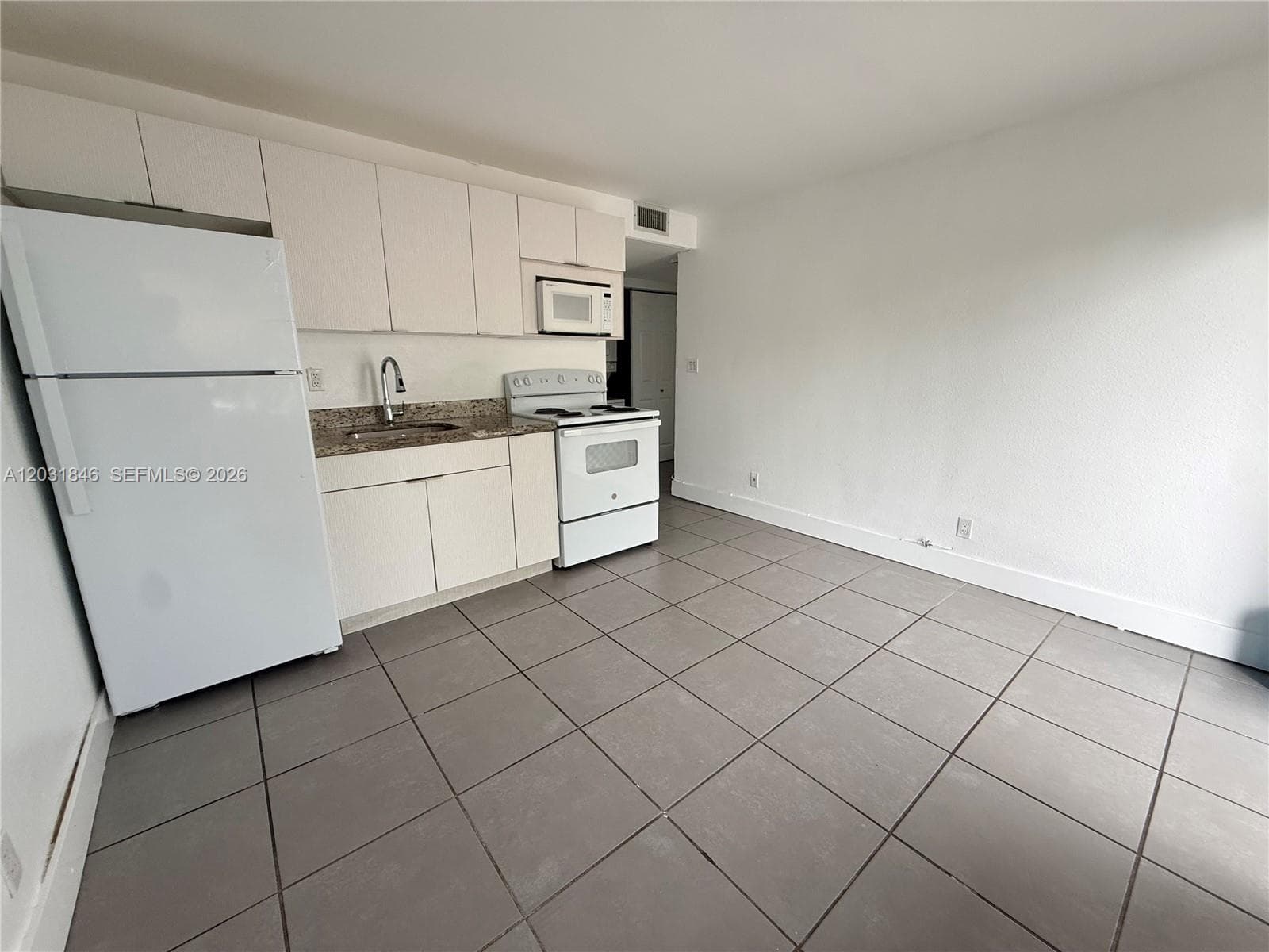 7824 NW 5th Ct # 7, Miami, FL 33150 photo 4