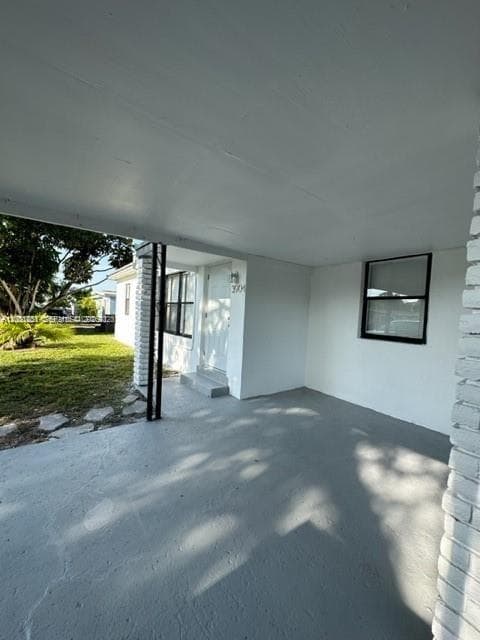 3904 SW 58th Ave, West Park, FL 33023 photo 2