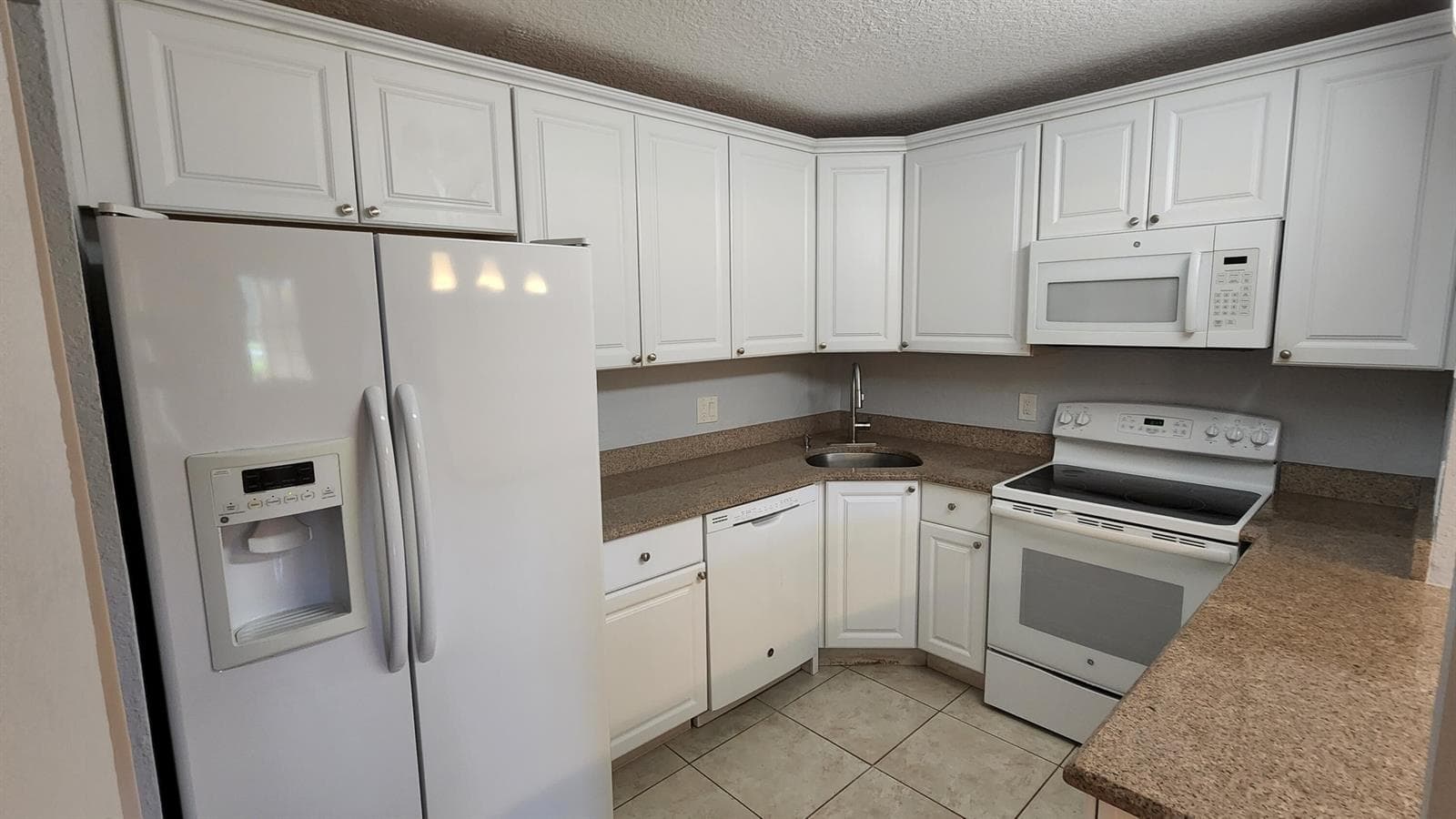 527 Shady Pine Way # C1, FL 33415 photo 3