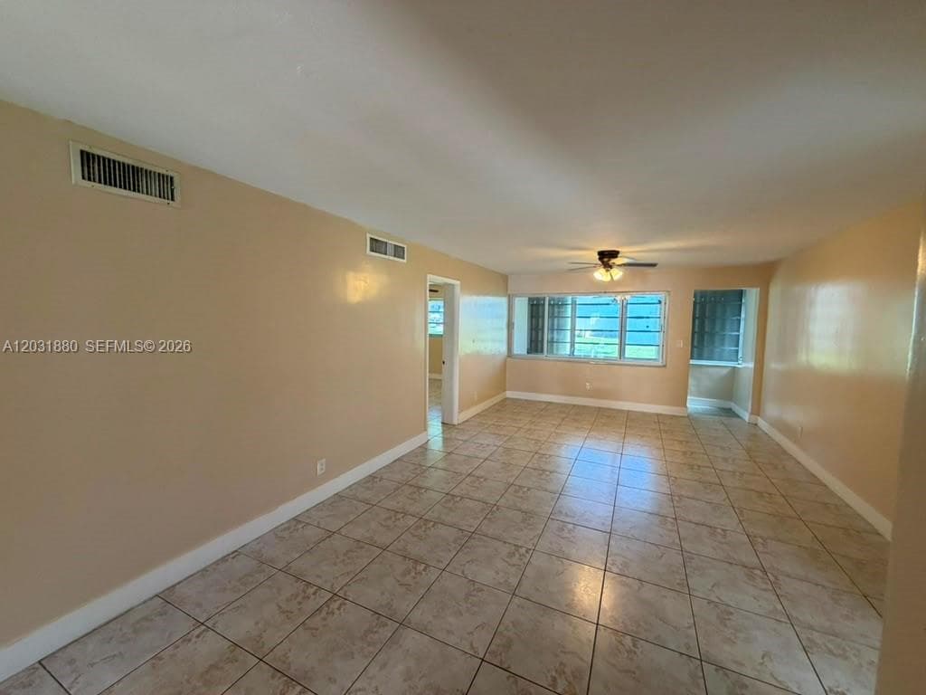 1450 NE 191st St # 106, Miami, FL 33179 photo 3